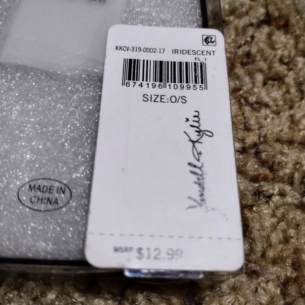 🆕️Kendal & Kylie iphone case5/5s/SE